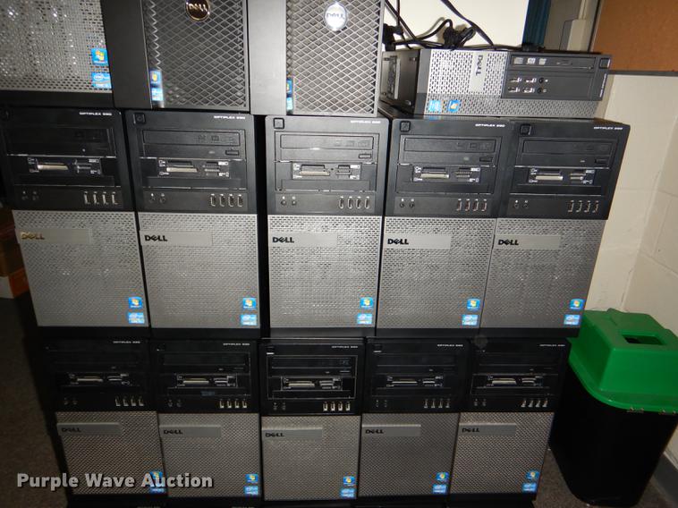 image for item FM9826 (19) Dell CPUs