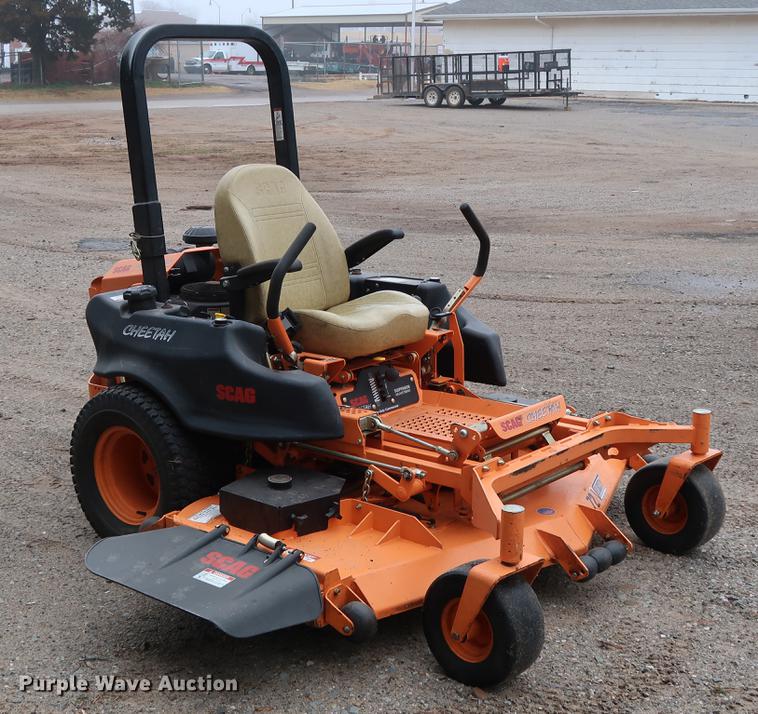 image for item FQ9221 2017 Scag Cheetah SCZ72V-31FX ZTR lawn mower