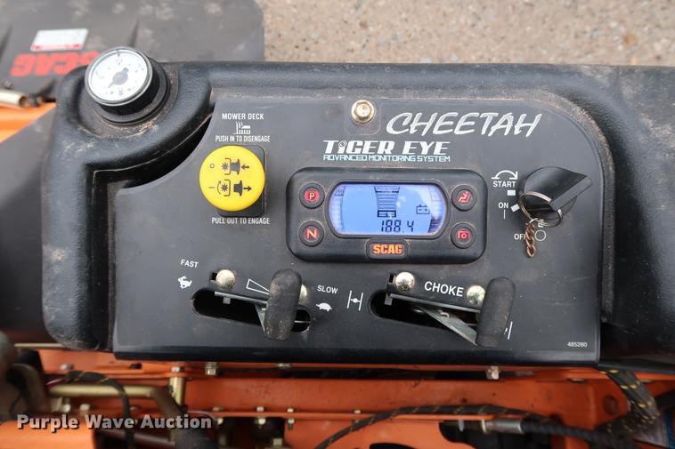 image for item FQ9221 2017 Scag Cheetah SCZ72V-31FX ZTR lawn mower