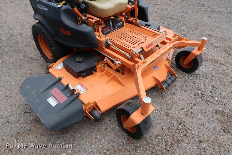 image for item FQ9221 2017 Scag Cheetah SCZ72V-31FX ZTR lawn mower