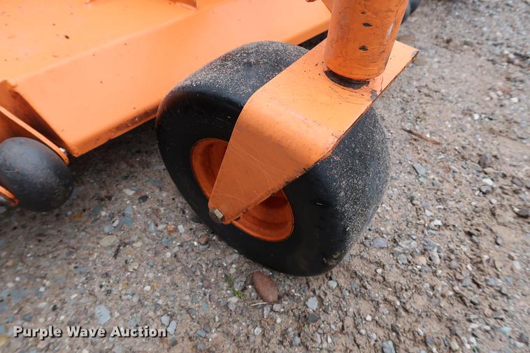 image for item FQ9221 2017 Scag Cheetah SCZ72V-31FX ZTR lawn mower