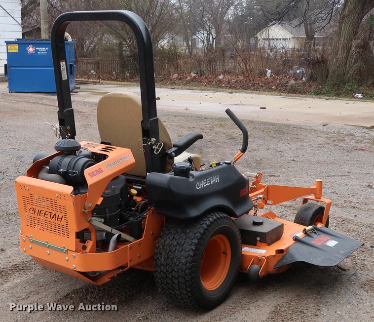 image for item FQ9222 2017 Scag Cheetah SCZ72V-31FX ZTR lawn mower