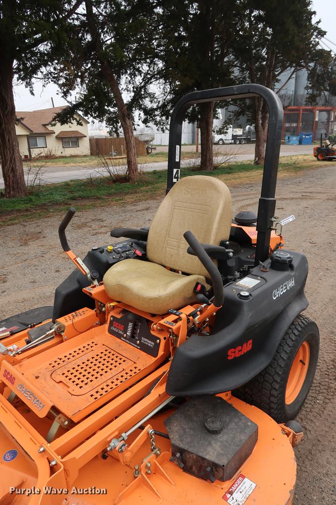 image for item FQ9222 2017 Scag Cheetah SCZ72V-31FX ZTR lawn mower