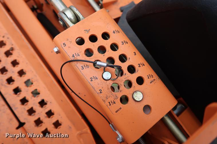 image for item FQ9222 2017 Scag Cheetah SCZ72V-31FX ZTR lawn mower