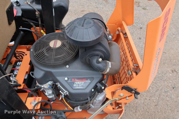 image for item FQ9222 2017 Scag Cheetah SCZ72V-31FX ZTR lawn mower