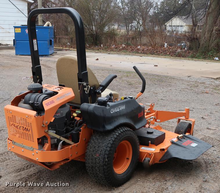 image for item FQ9223 2017 Scag Cheetah SCZ72V-31FX ZTR lawn mower