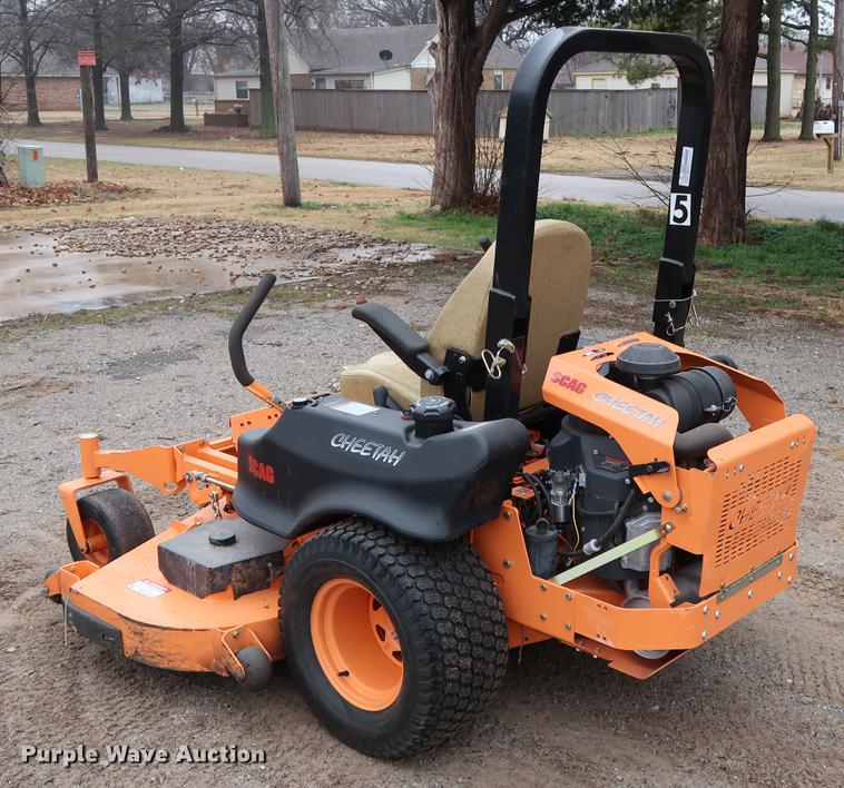 image for item FQ9223 2017 Scag Cheetah SCZ72V-31FX ZTR lawn mower