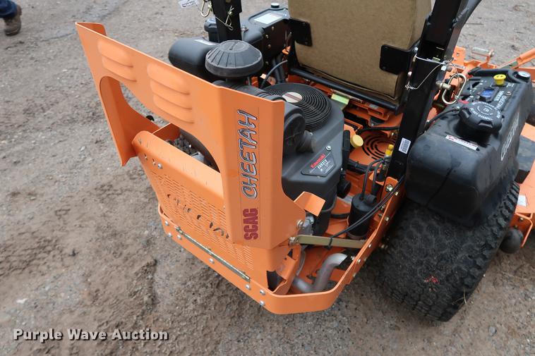 image for item FQ9223 2017 Scag Cheetah SCZ72V-31FX ZTR lawn mower