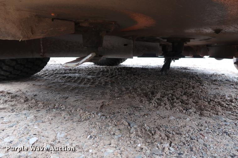 image for item FQ9223 2017 Scag Cheetah SCZ72V-31FX ZTR lawn mower