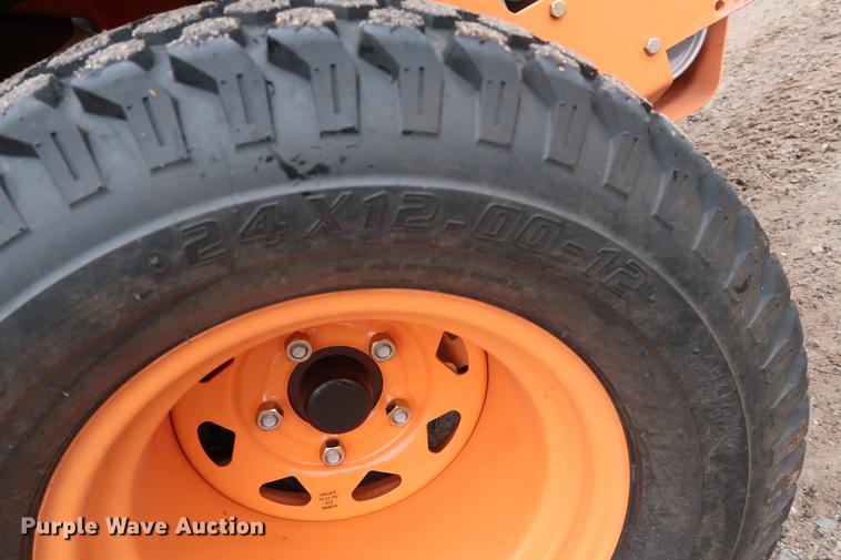 image for item FQ9223 2017 Scag Cheetah SCZ72V-31FX ZTR lawn mower