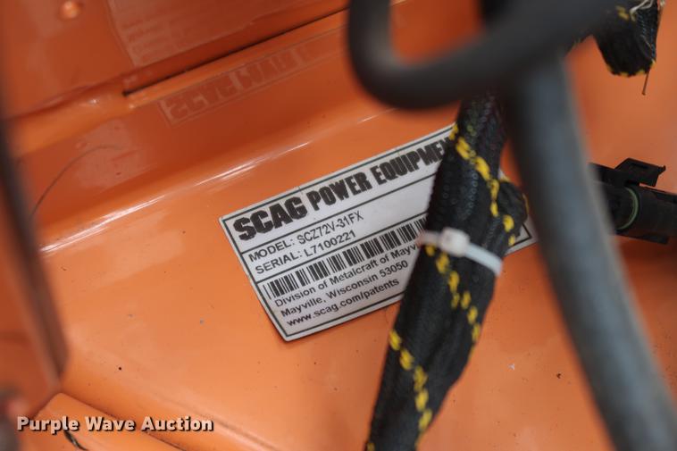 image for item FQ9223 2017 Scag Cheetah SCZ72V-31FX ZTR lawn mower