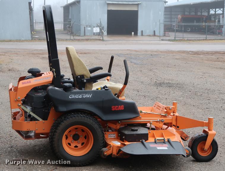 image for item FQ9224 2017 Scag Cheetah SCZ72V-31FX ZTR lawn mower