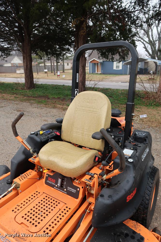 image for item FQ9224 2017 Scag Cheetah SCZ72V-31FX ZTR lawn mower