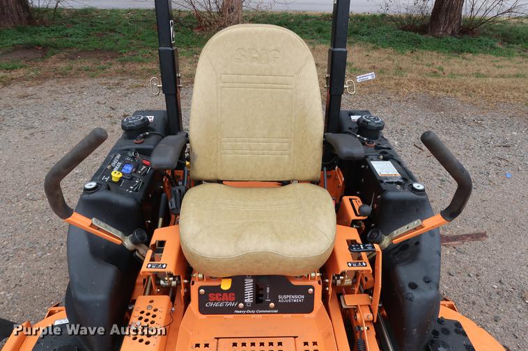 image for item FQ9224 2017 Scag Cheetah SCZ72V-31FX ZTR lawn mower
