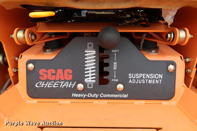 image for item FQ9224 2017 Scag Cheetah SCZ72V-31FX ZTR lawn mower