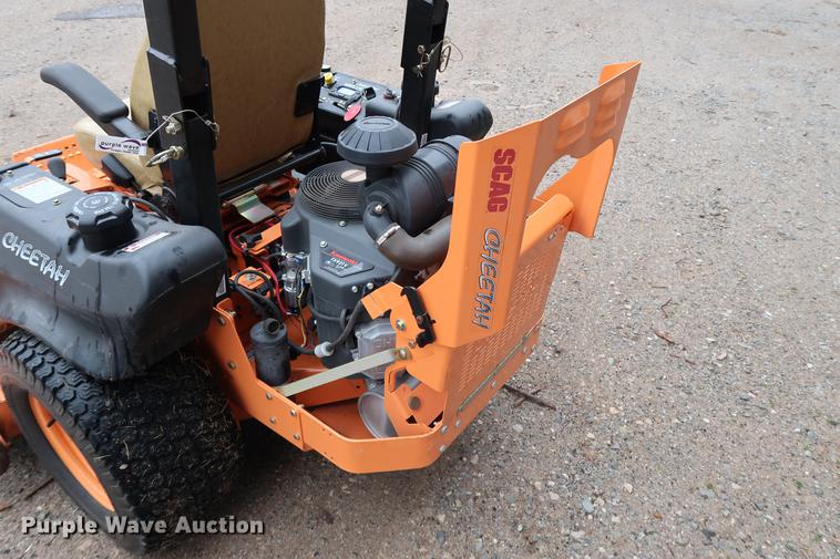 image for item FQ9224 2017 Scag Cheetah SCZ72V-31FX ZTR lawn mower