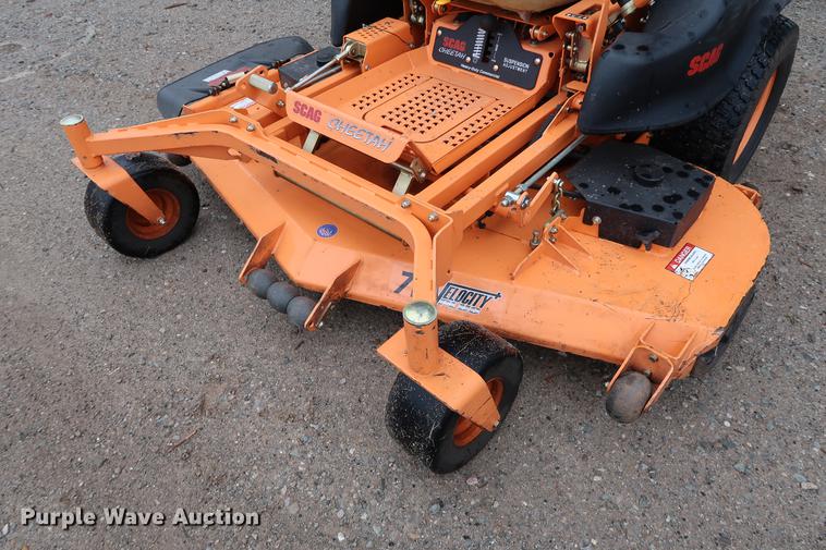 image for item FQ9224 2017 Scag Cheetah SCZ72V-31FX ZTR lawn mower