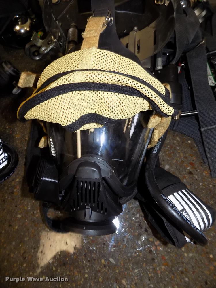 image for item G1617 (7) MSA Custom 4500 UltraLite MMR self-contained breathing apparatus