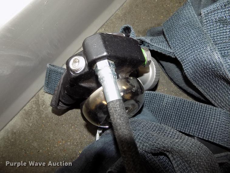 image for item G1617 (7) MSA Custom 4500 UltraLite MMR self-contained breathing apparatus