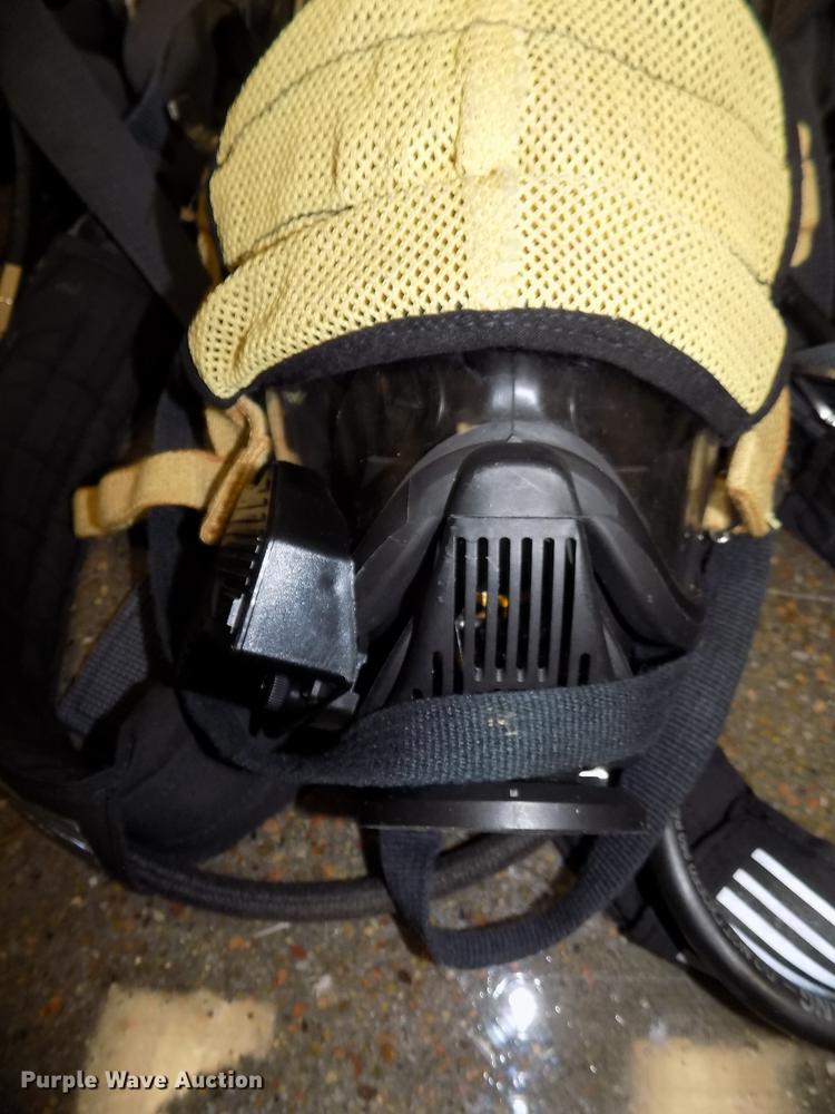 image for item G1617 (7) MSA Custom 4500 UltraLite MMR self-contained breathing apparatus