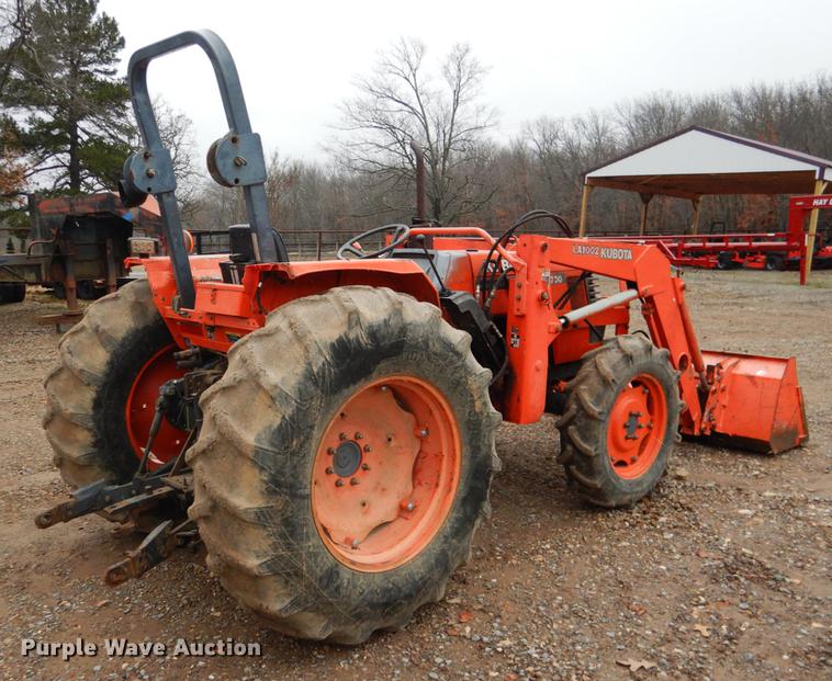 image for item BE9295 Kubota M5700 MFWD tractor