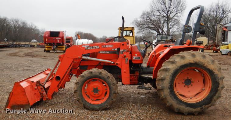 image for item BE9295 Kubota M5700 MFWD tractor