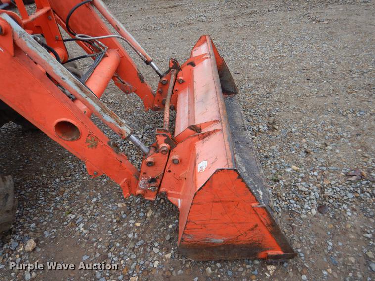 image for item BE9295 Kubota M5700 MFWD tractor