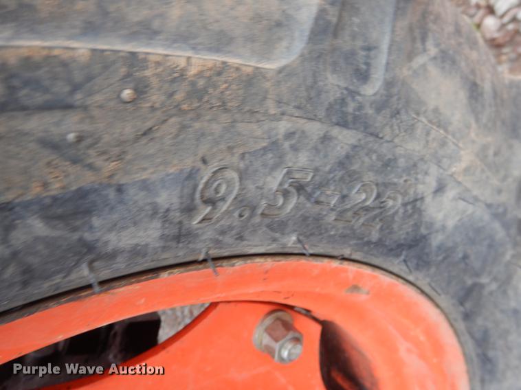 image for item BE9295 Kubota M5700 MFWD tractor