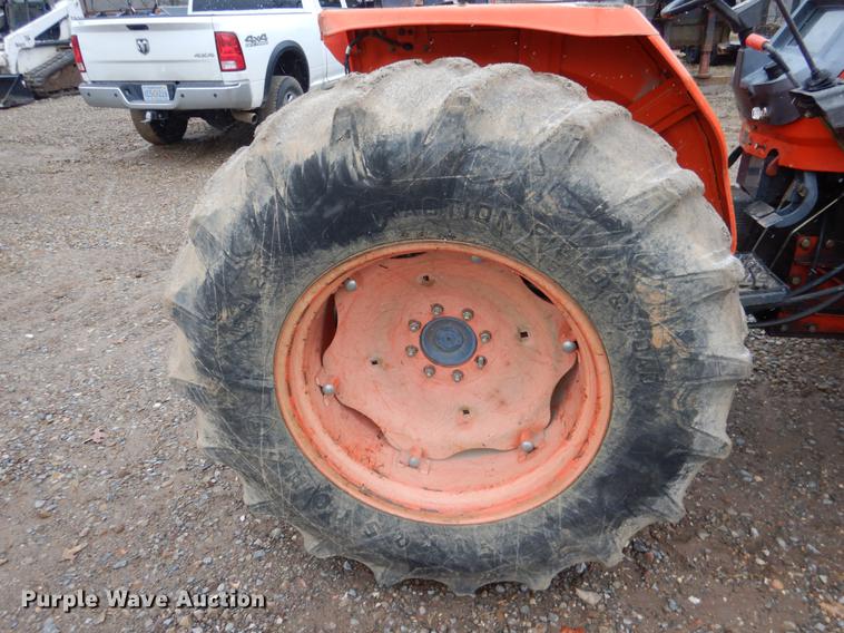 image for item BE9295 Kubota M5700 MFWD tractor