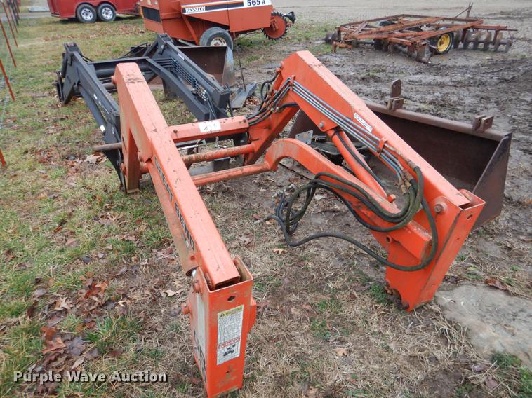 image for item BE9301 Great Bend GB440 loader