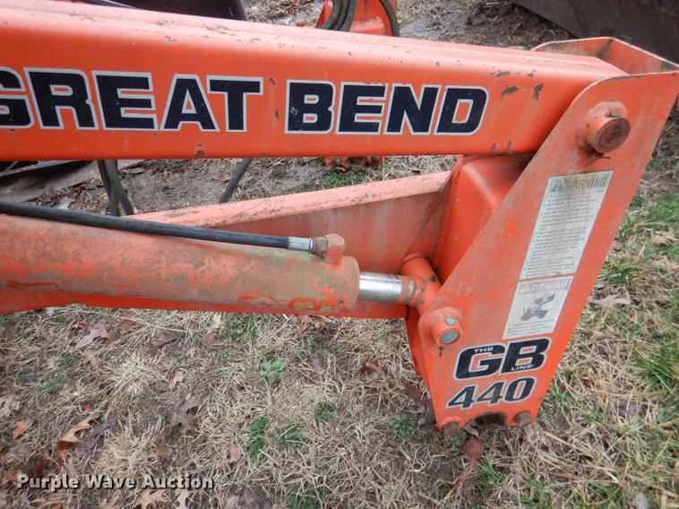 image for item BE9301 Great Bend GB440 loader