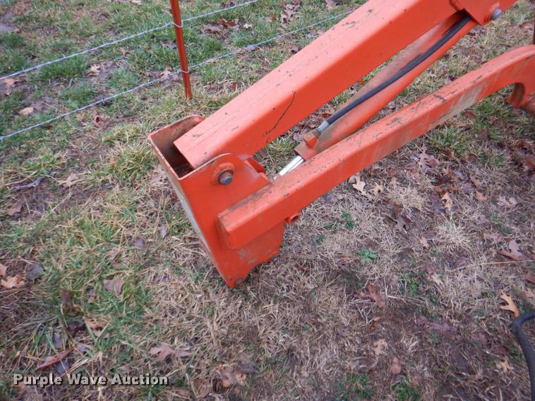 image for item BE9301 Great Bend GB440 loader