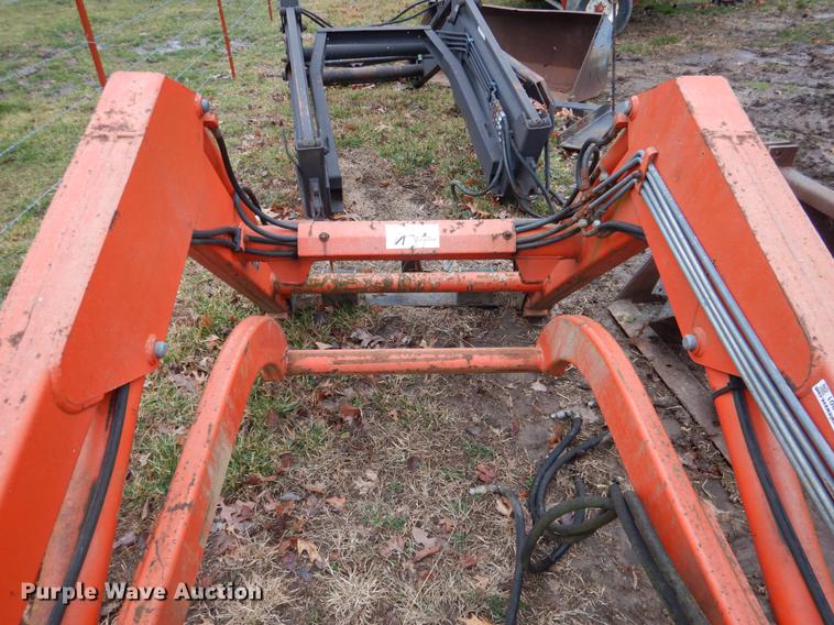 image for item BE9301 Great Bend GB440 loader