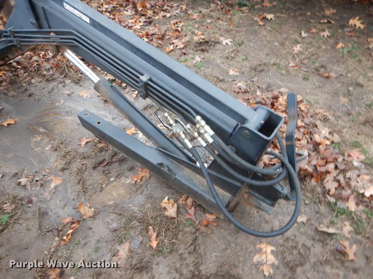 Memo loader in Stilwell, OK Item BE9304 sold Purple Wave