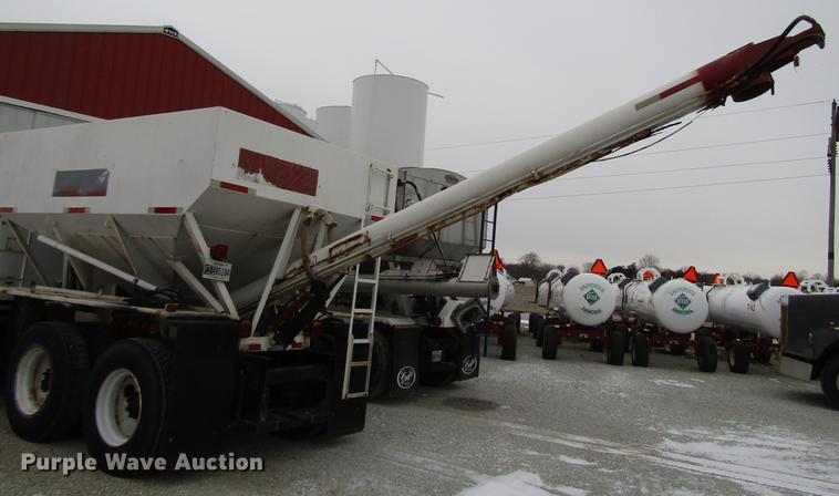 image for item DB6892 1994 International 9200 fertilizer tender truck