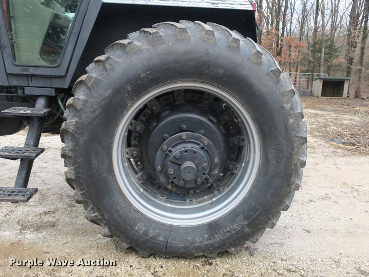 image for item DB8894 1984 Case 2394 tractor