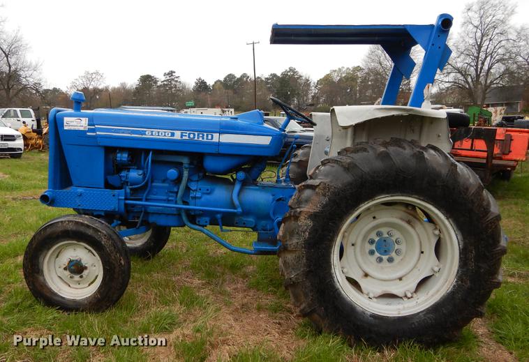 image for item DC0193 1977 Ford 6600 tractor