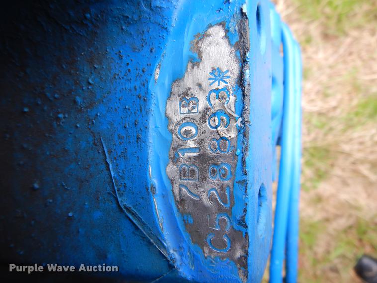 image for item DC0193 1977 Ford 6600 tractor