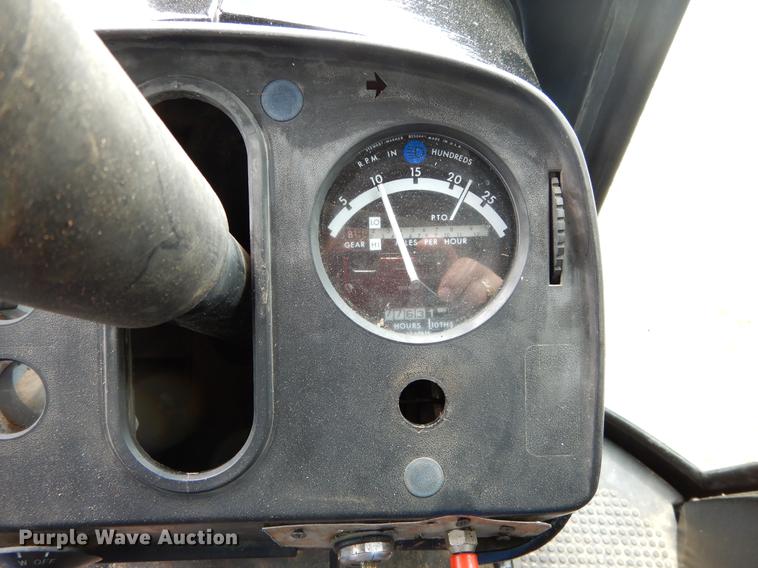 image for item DC0207 1978 John Deere 4440H tractor