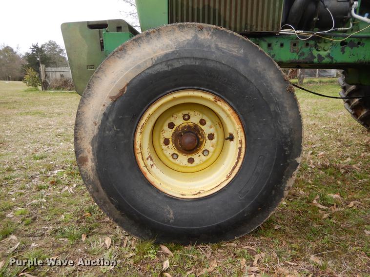 image for item DC0207 1978 John Deere 4440H tractor