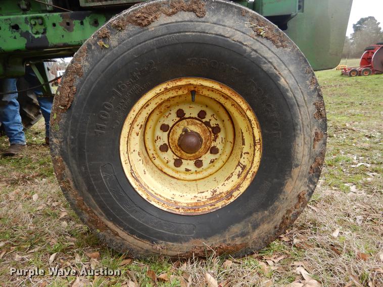 image for item DC0207 1978 John Deere 4440H tractor