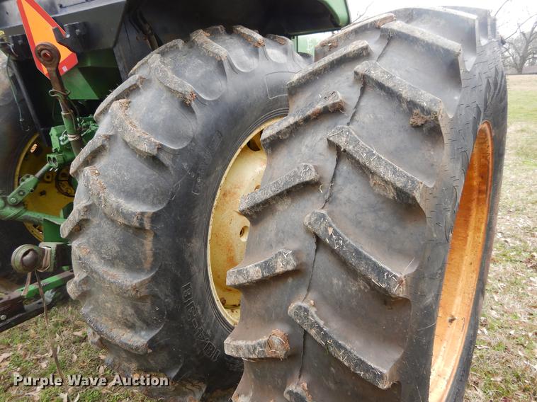 image for item DC0207 1978 John Deere 4440H tractor