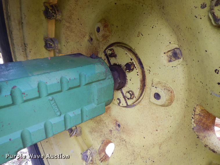 image for item DC0207 1978 John Deere 4440H tractor