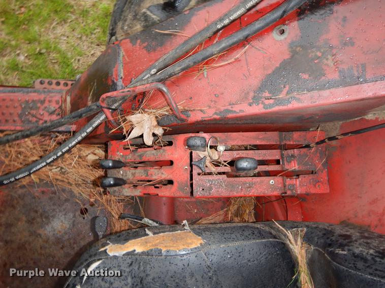 image for item DC0208 International 1086 tractor