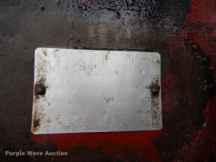 image for item DC0208 International 1086 tractor