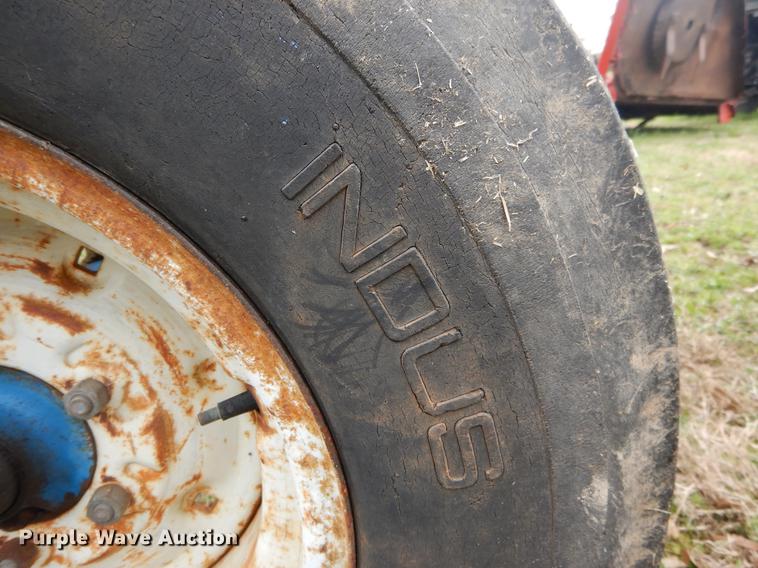 image for item DC0209 1984 Ford 6710 tractor