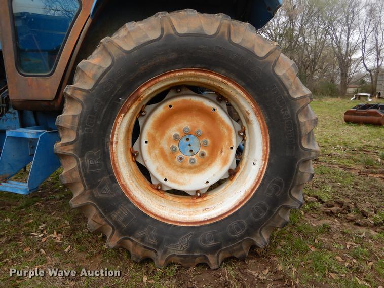 image for item DC0209 1984 Ford 6710 tractor