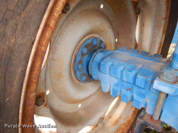 image for item DC0209 1984 Ford 6710 tractor