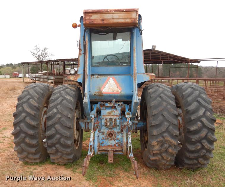 image for item DC0210 Ford 9600 tractor