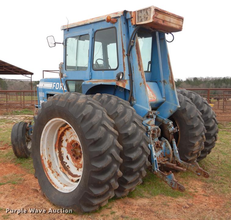 image for item DC0210 Ford 9600 tractor